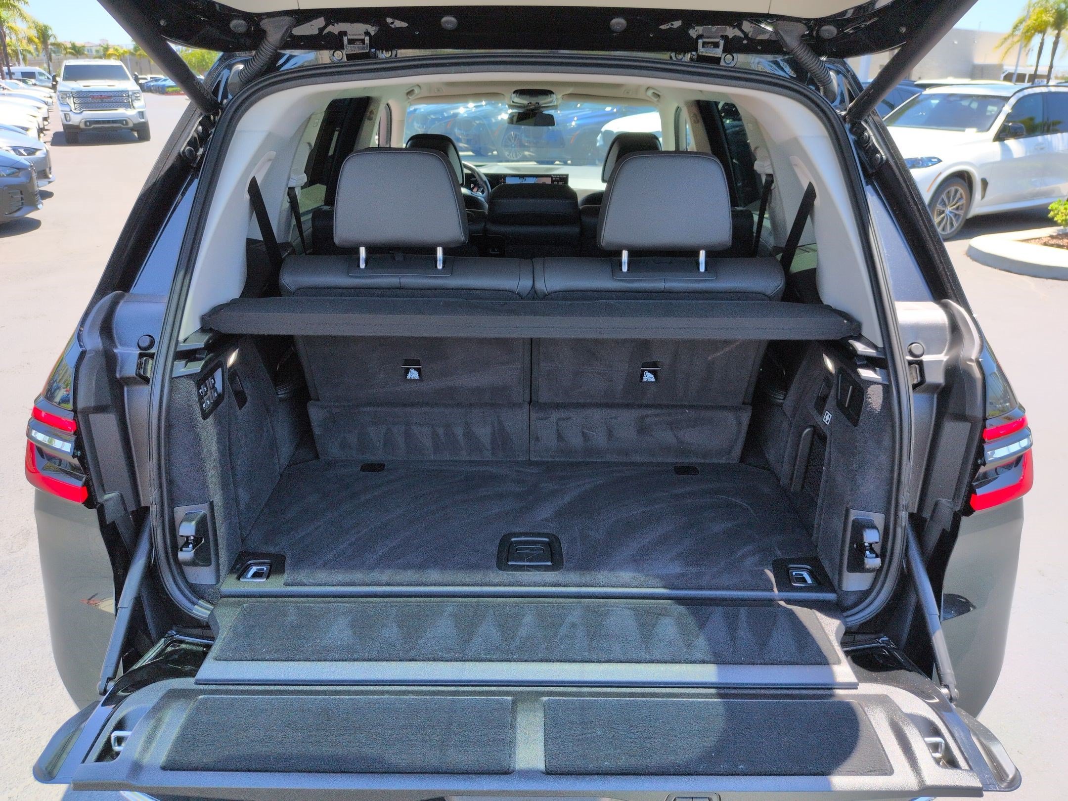 Certified 2024 BMW X7 xDrive40i AWD/4WD image 33