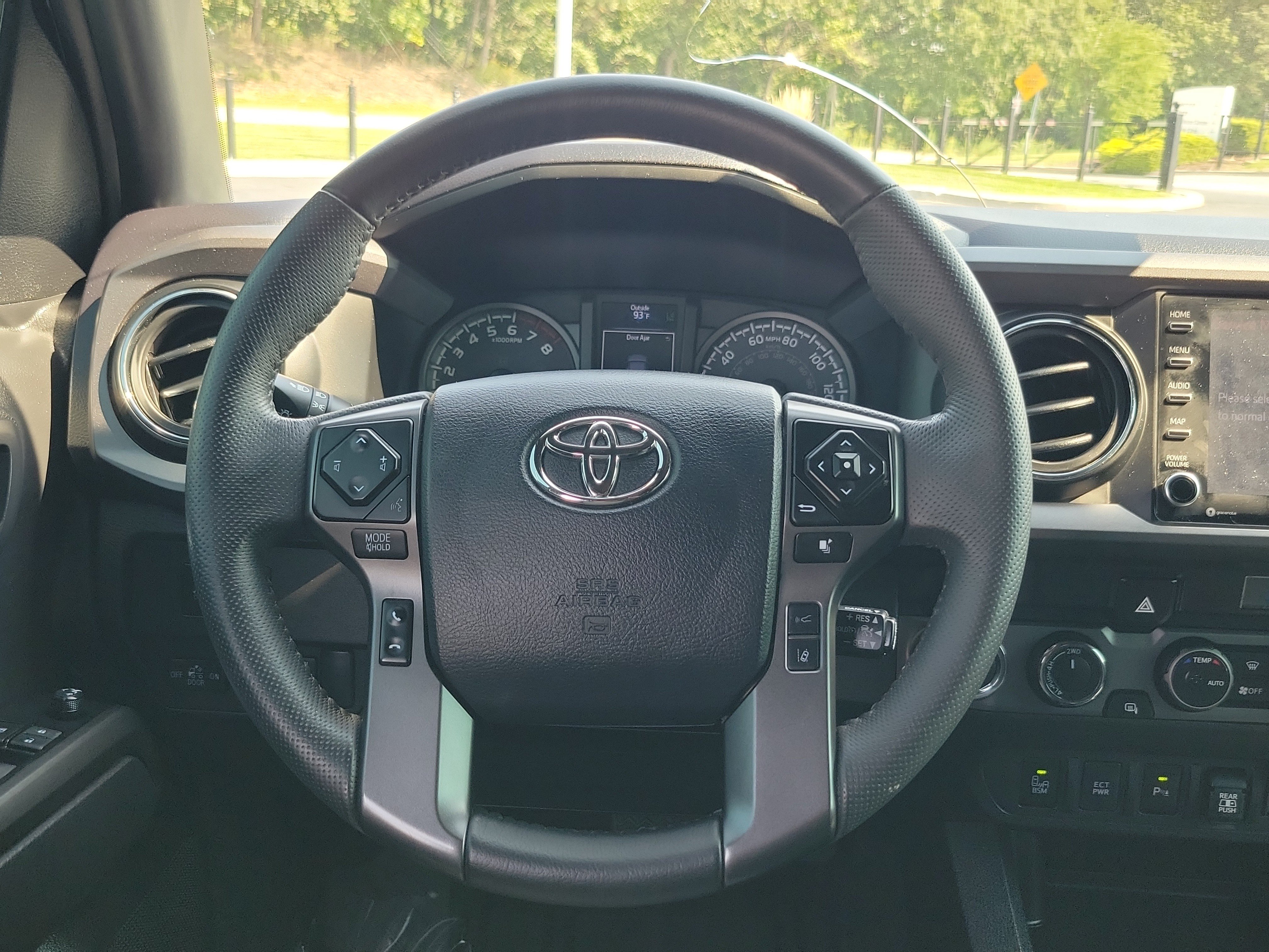 Certified 2023 Toyota Tacoma TRD Off-Road w/ Technology Package AWD/4WD image 16