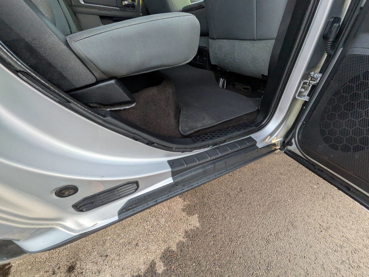 Used 2016 RAM 2500 SLT image 29