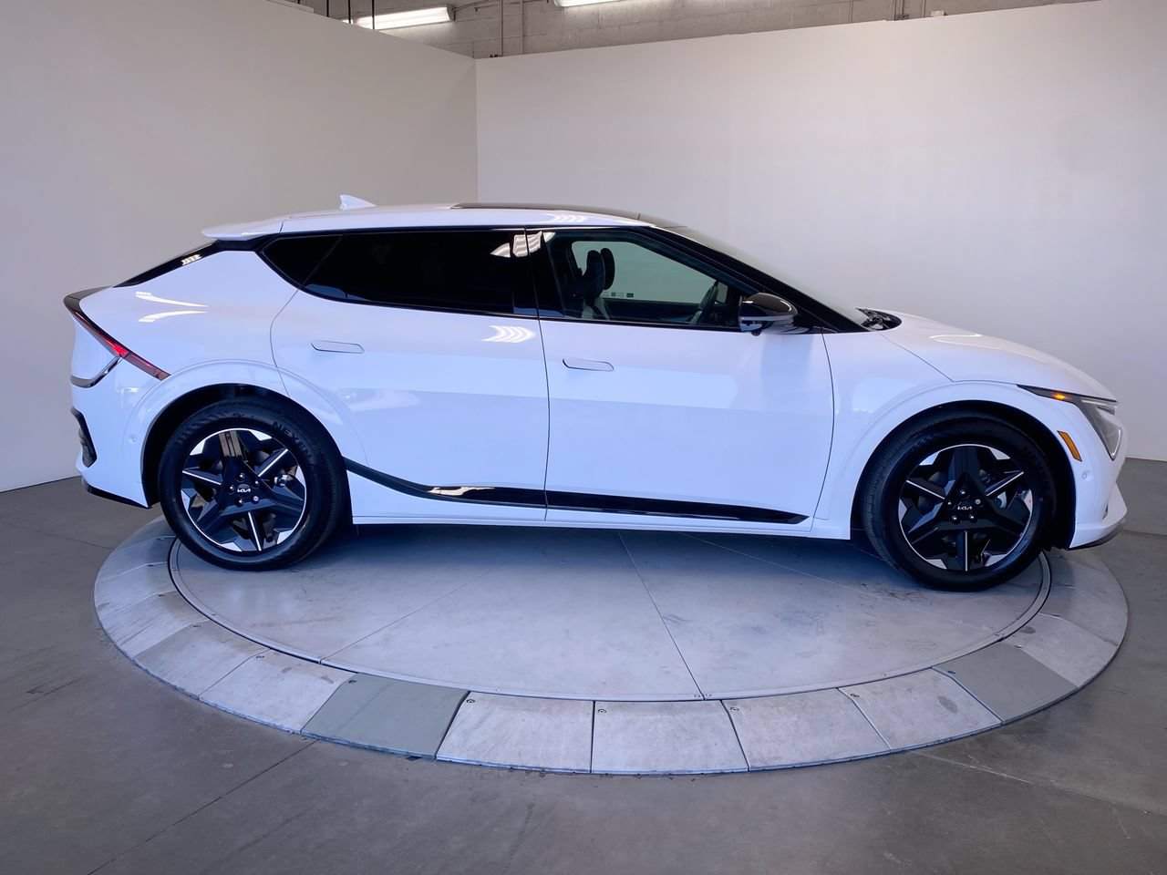 New 2026 Kia EV6 GT-Line RWD image 6