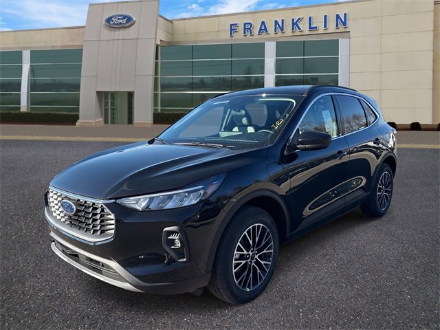 New 2026 Ford Escape SE image 3