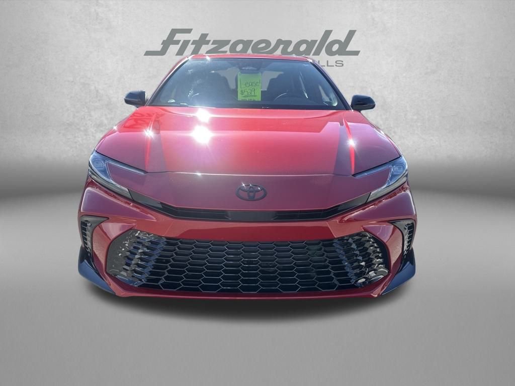 New 2026 Toyota Camry Hybrid FWD image 2
