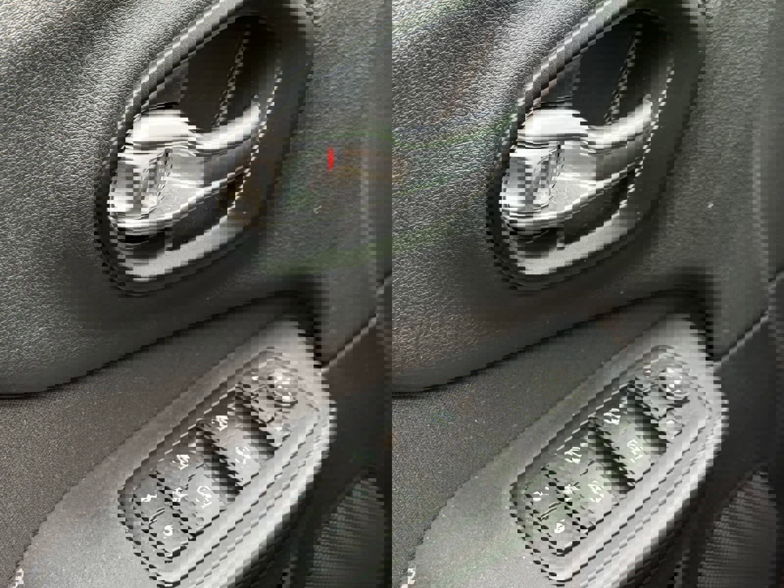 Used 2016 Jeep Cherokee Sport image 13