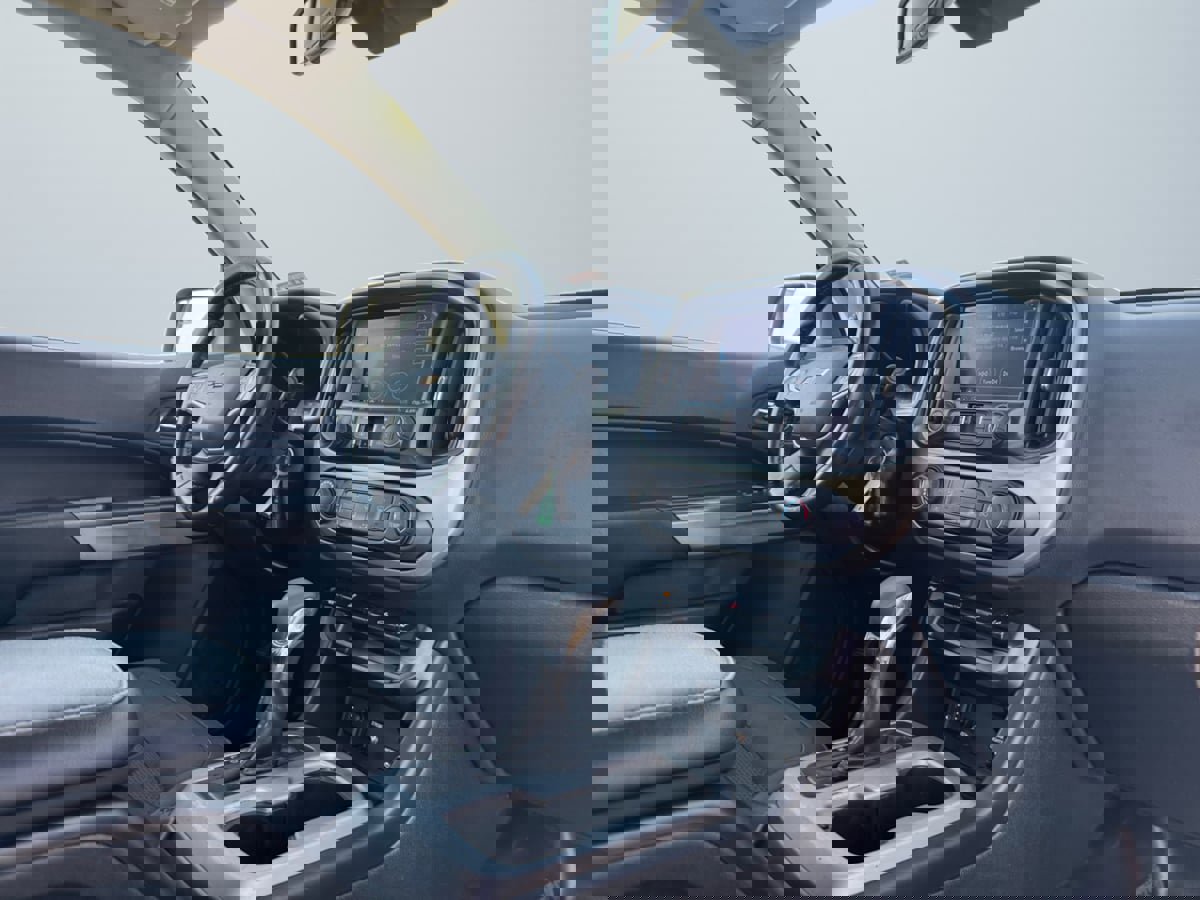 Used 2022 Chevrolet Colorado LT w/ Fleet Safety Package RWD image 14