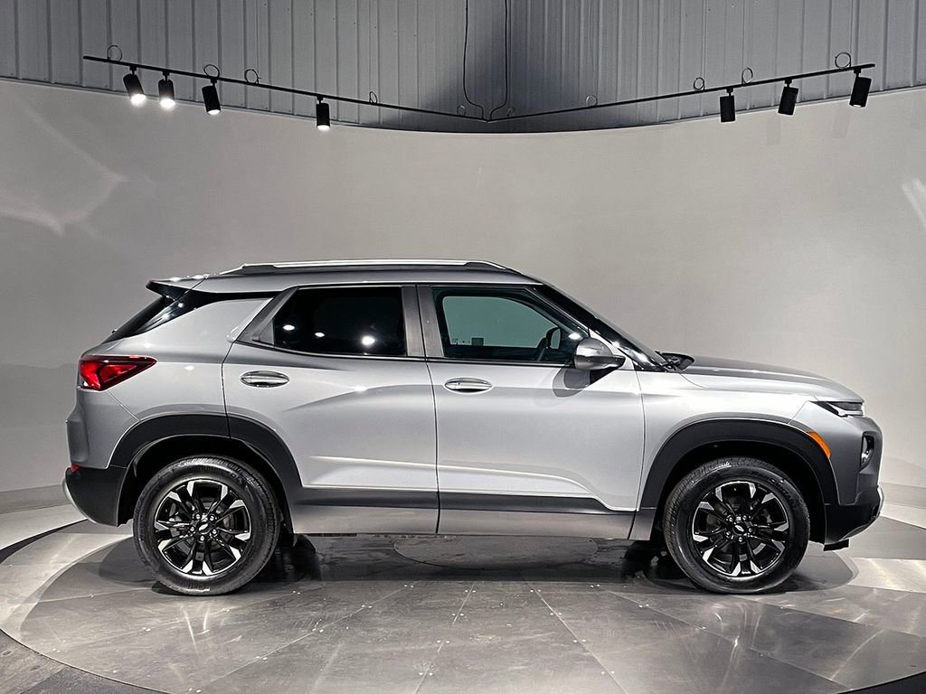 Used 2023 Chevrolet TrailBlazer LT image 10