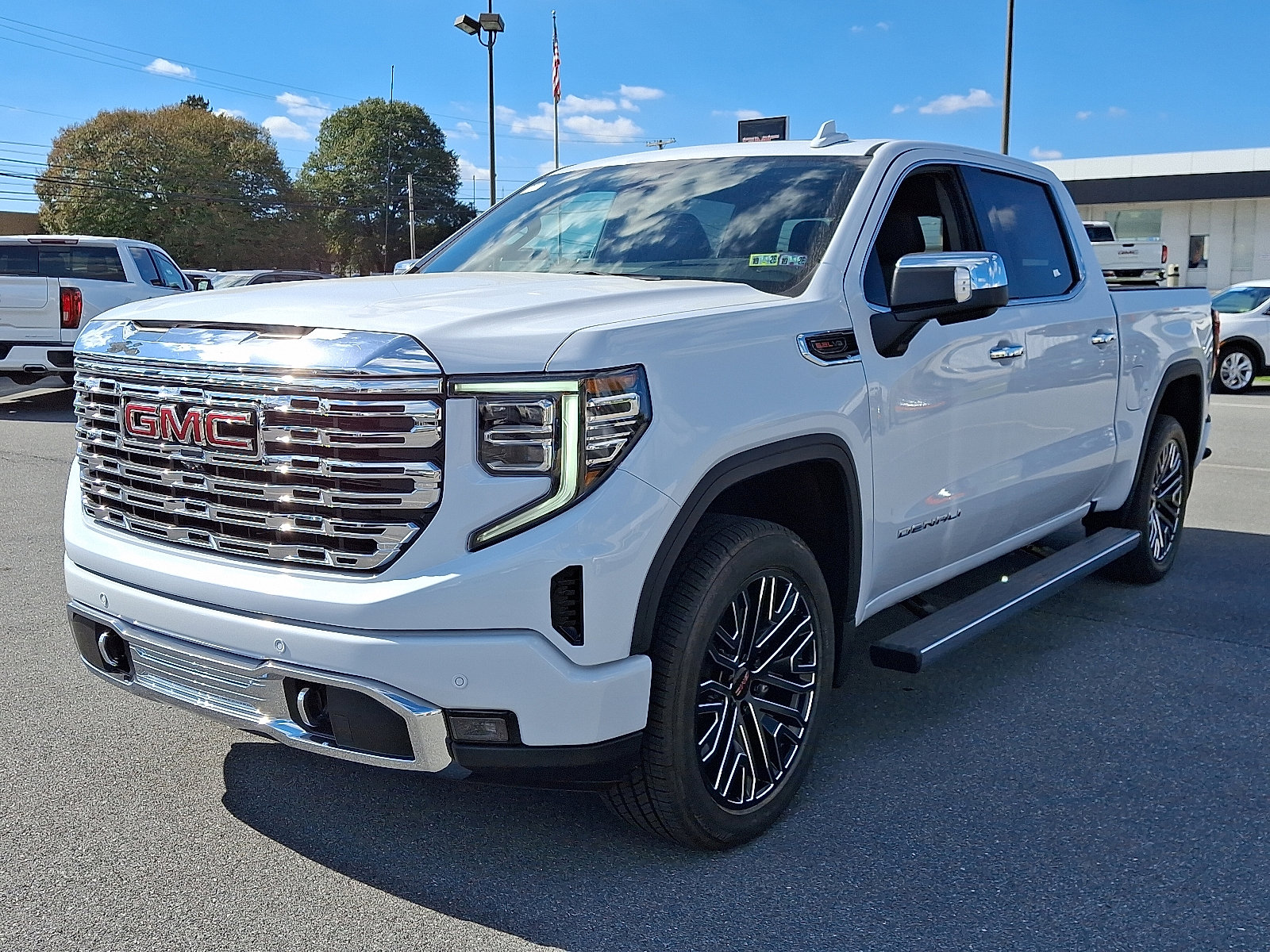 New 2026 GMC Sierra 1500 Denali image 2