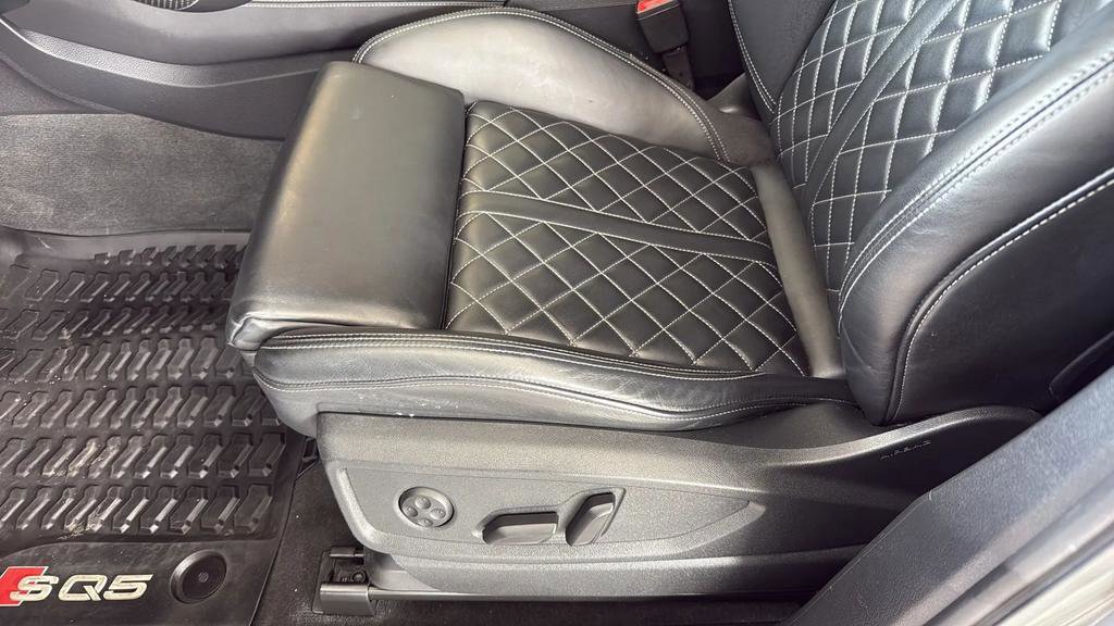 Used 2021 Audi SQ5 Premium Plus w/ Premium Plus Package image 24