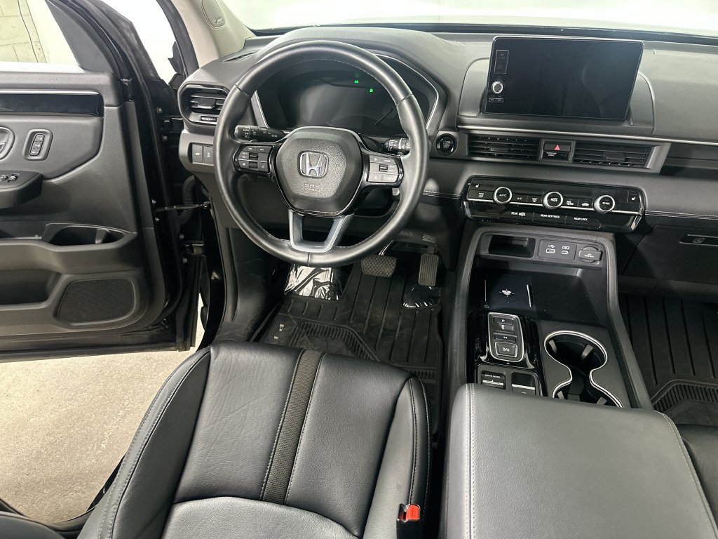 Used 2023 Honda Pilot Touring image 20