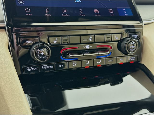 New 2025 Jeep Grand Cherokee Limited image 17