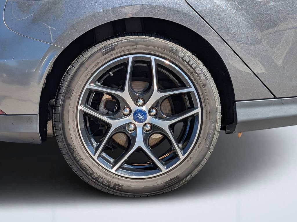 Used 2017 Ford Focus SEL image 10