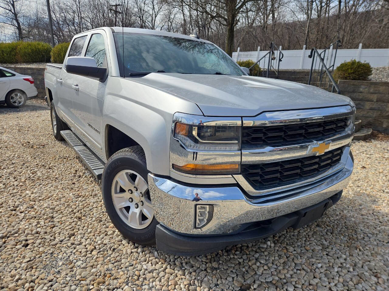 Used 2018 Chevrolet Silverado 1500 LT w/ All Star Edition AWD/4WD image 33