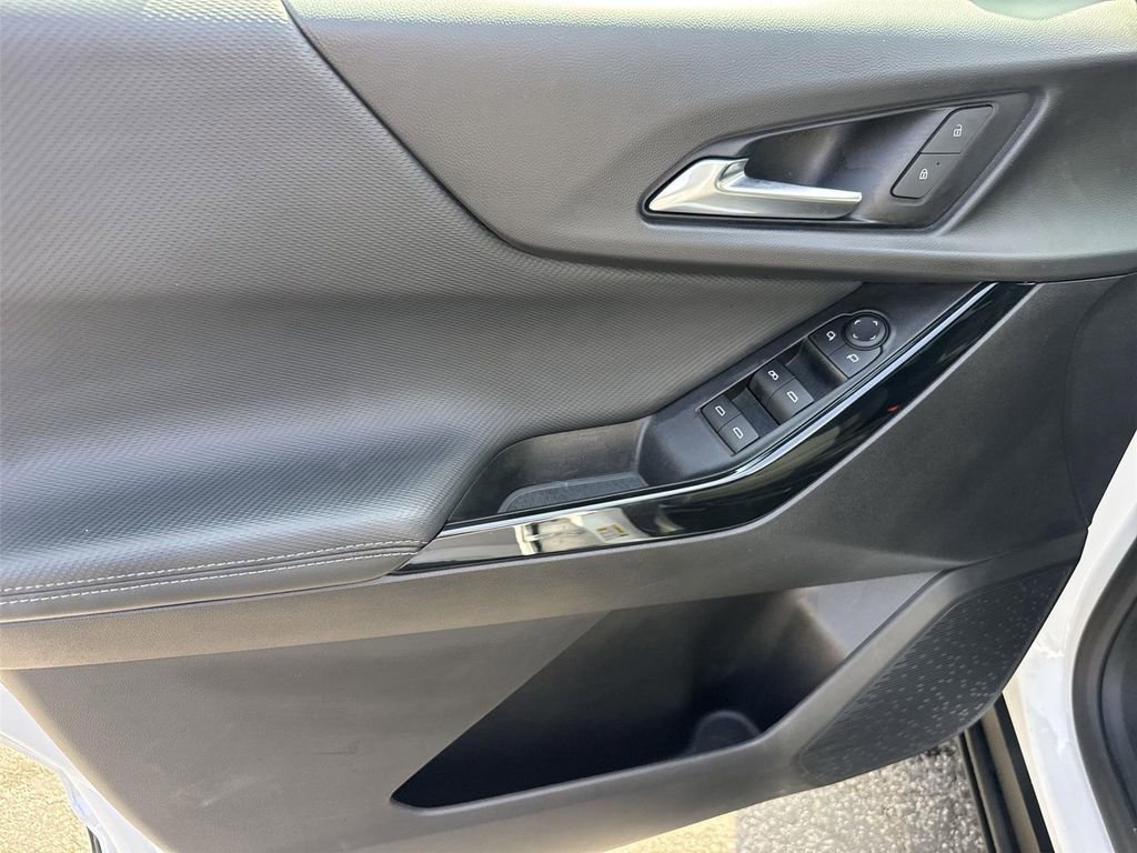 Used 2025 Chevrolet Equinox LT image 20