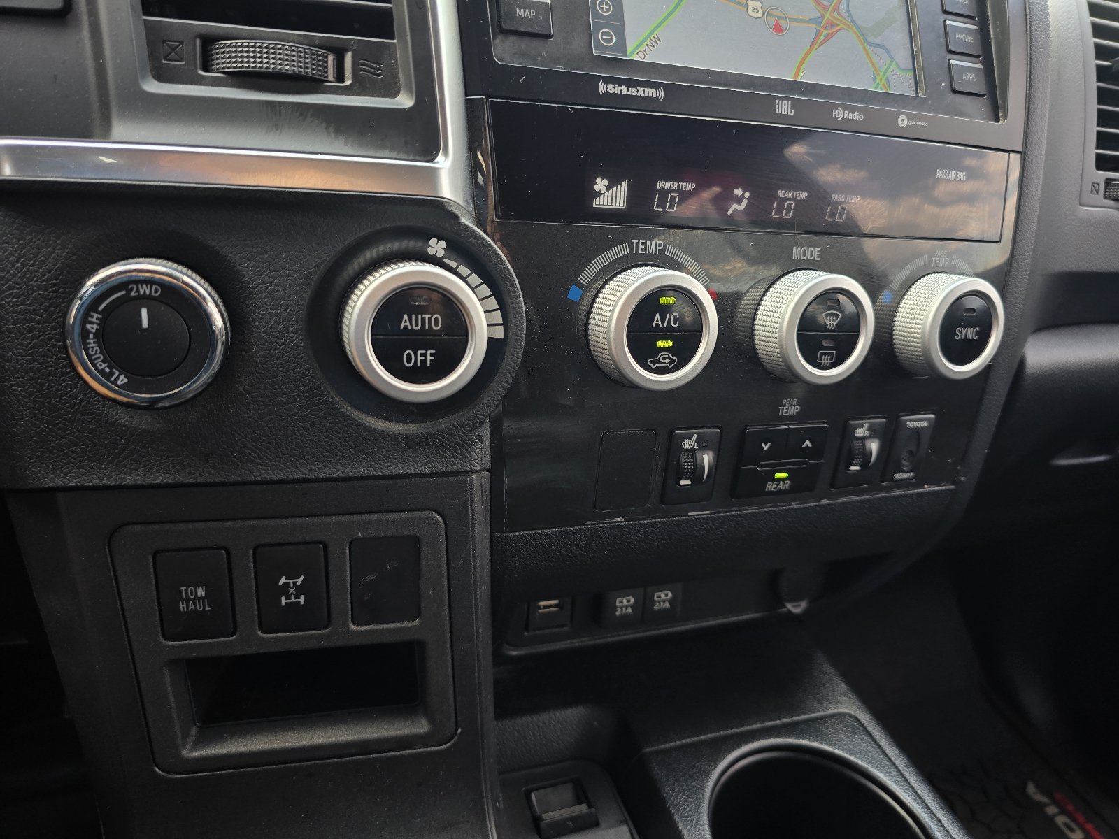 Used 2020 Toyota Sequoia TRD Pro AWD/4WD image 21