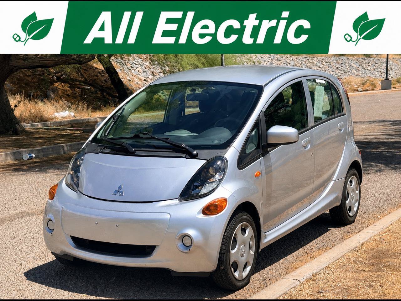 Used 2012 Mitsubishi i SE