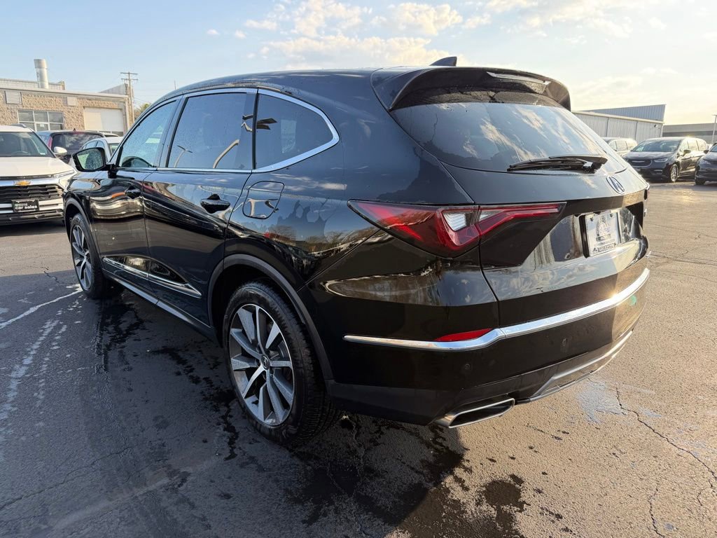 Certified 2025 Acura MDX w/ Technology Package image 9