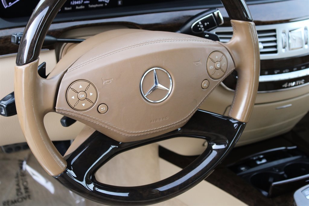 Used 2012 Mercedes-Benz S 350 BlueTEC 4MATIC image 39