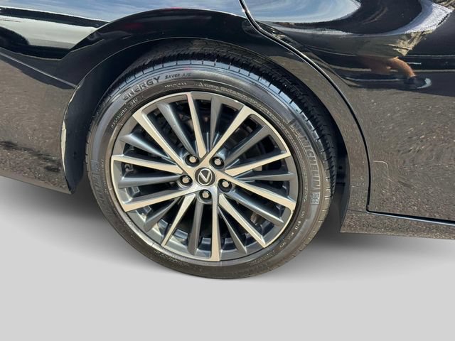Used 2023 Lexus ES 350 w/ Premium Package FWD image 8