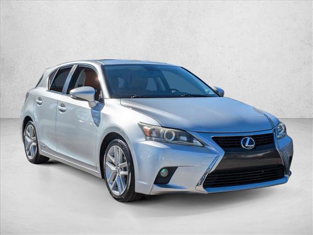 Used 2016 Lexus CT 200h image 3