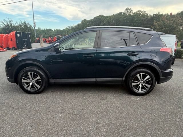 Used 2018 Toyota RAV4 XLE w/ Plus Extra Value Package AWD/4WD image 34