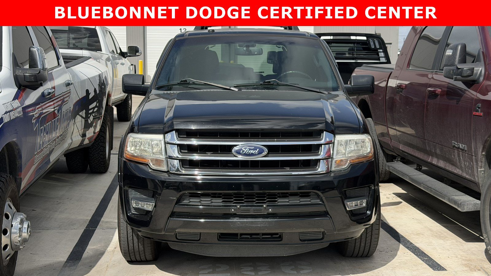 Used 2016 Ford Expedition XLT RWD image 12
