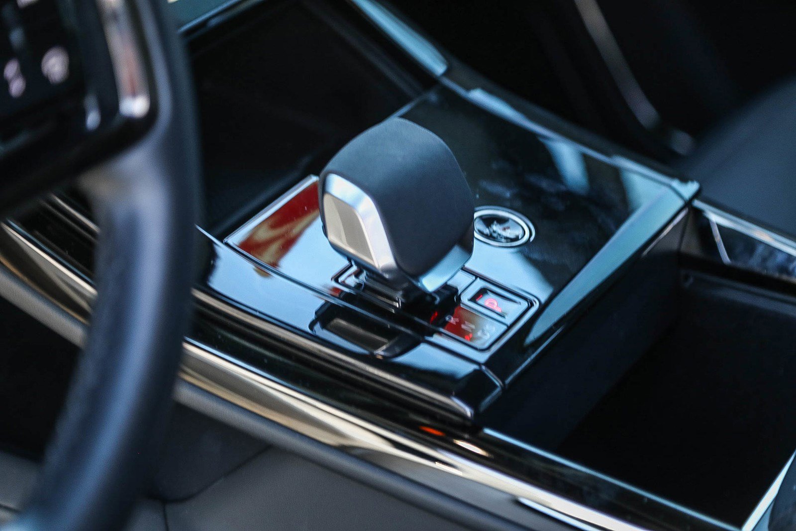 Used 2024 Land Rover Range Rover Sport Dynamic SE image 20