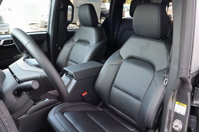 New 2025 Ford Bronco Badlands AWD/4WD image 5