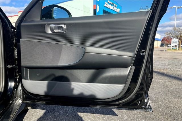 New 2025 Hyundai Ioniq 6 SEL image 27