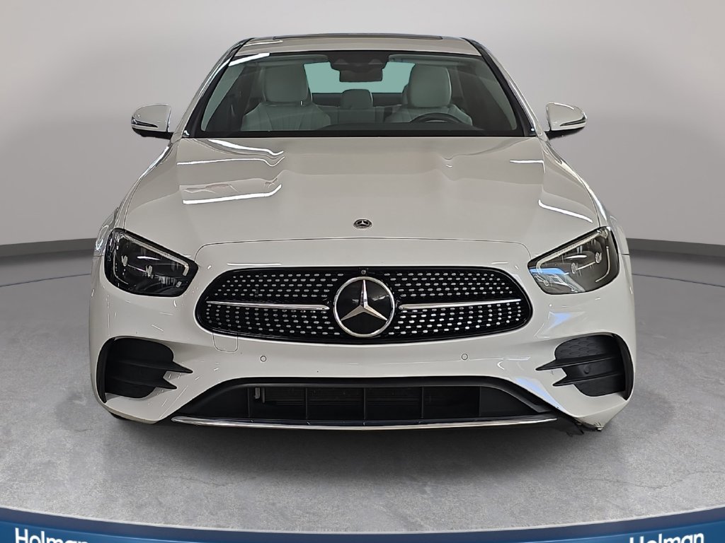 Used 2022 Mercedes-Benz E 350 Sedan image 3