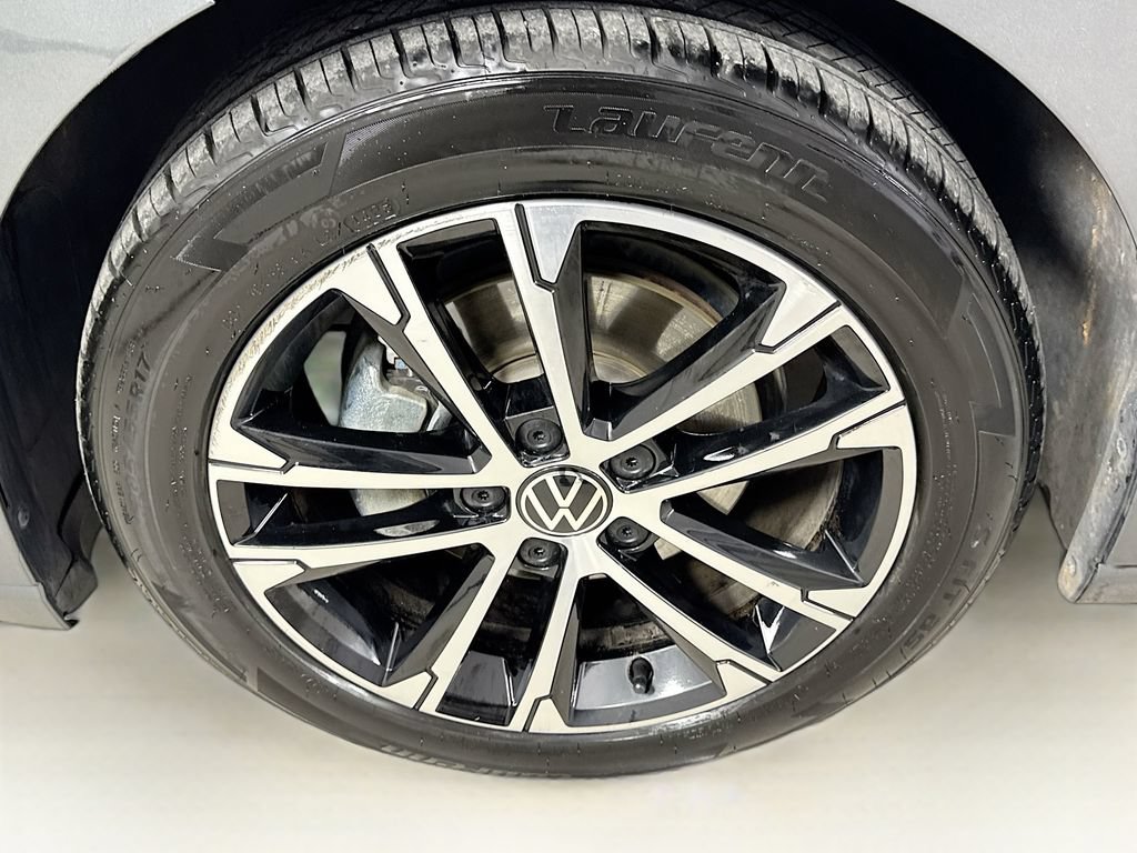 Used 2025 Volkswagen Jetta Sport FWD image 37