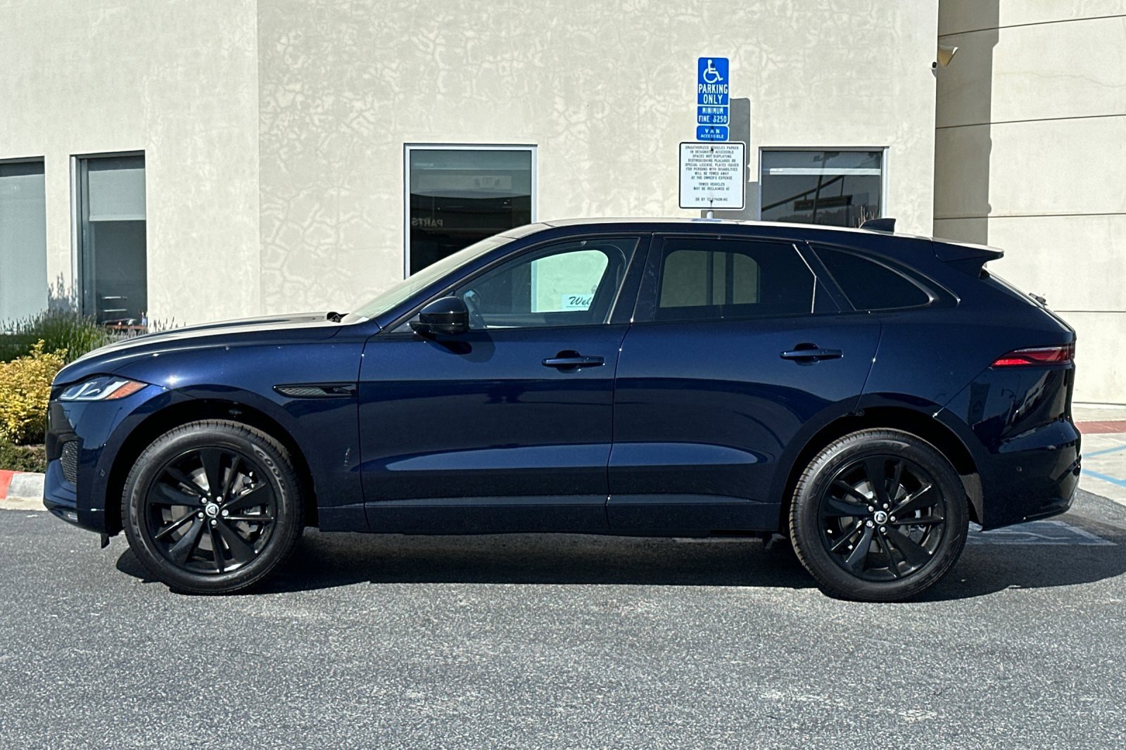 New 2026 Jaguar F-PACE R-Dynamic S image 2