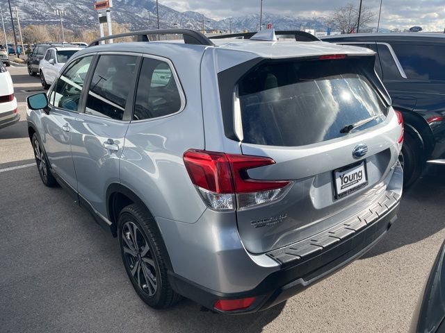 Used 2020 Subaru Forester Limited w/ Popular Package #3 image 5