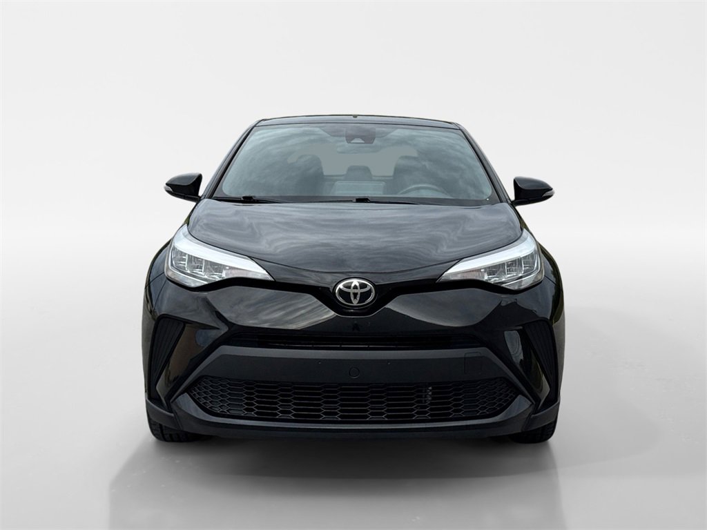 Used 2021 Toyota C-HR XLE image 2