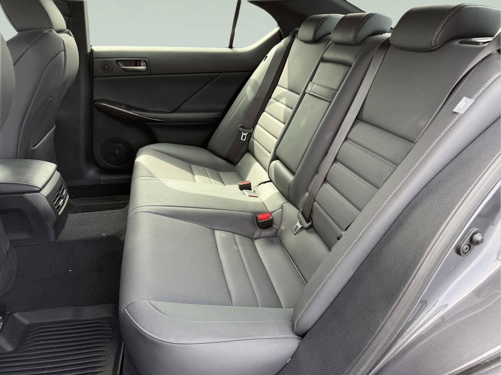 Certified 2022 Lexus IS 500 w/ Accessory Package 2 RWD image 21