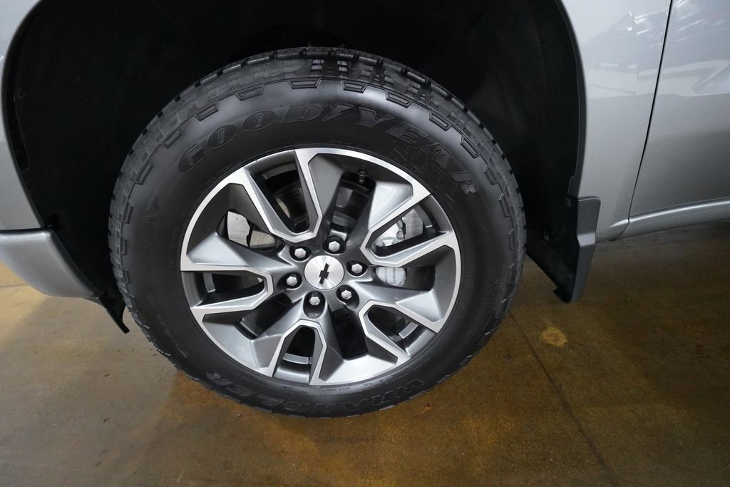 Certified 2024 Chevrolet Silverado 1500 RST AWD/4WD image 25