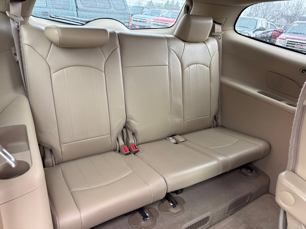 Used 2009 Buick Enclave CXL w/ Entertainment Package #3 image 16