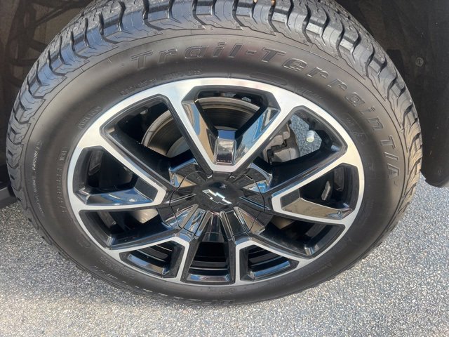 Used 2023 Chevrolet Tahoe RST image 5