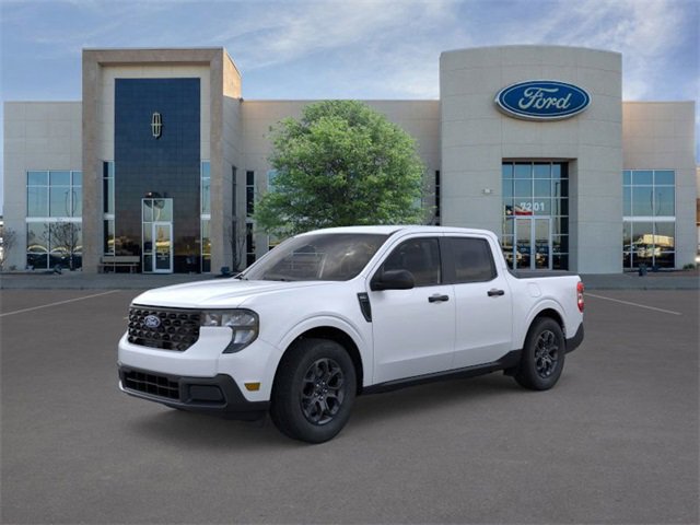 New 2025 Ford Maverick XLT w/ Equipment Group 302A