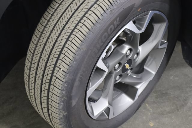 Used 2025 Chevrolet Trax LT w/ Driver Confidence Package FWD image 32