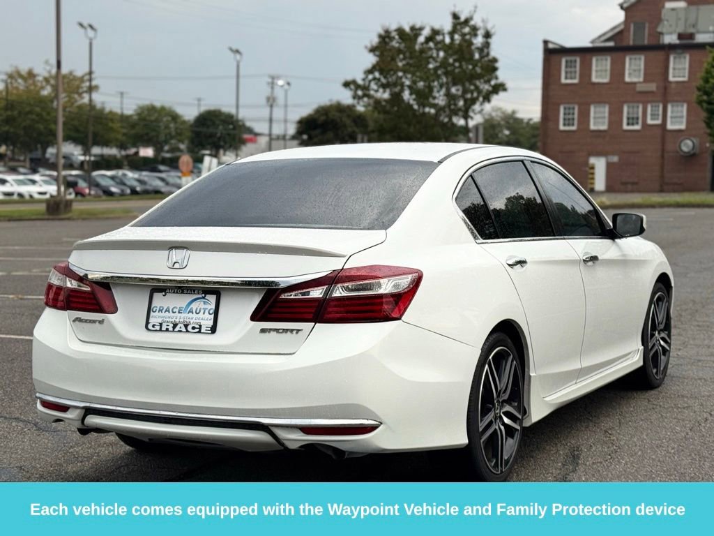Used 2017 Honda Accord Sport image 10