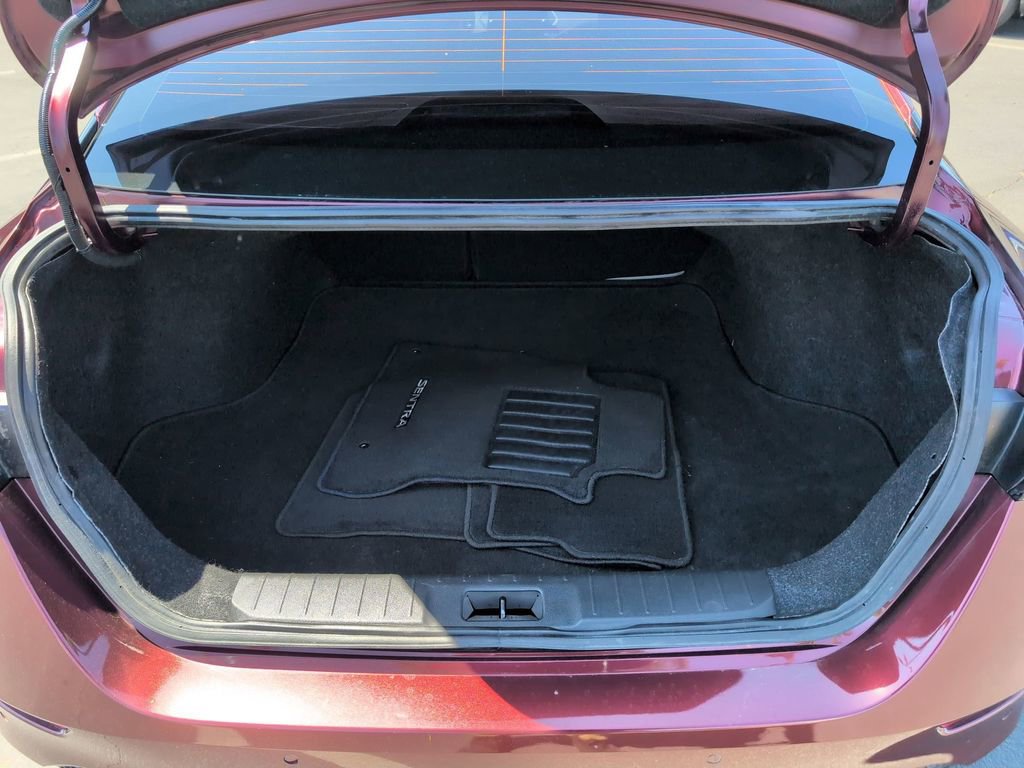 Used 2021 Nissan Sentra SV FWD image 20