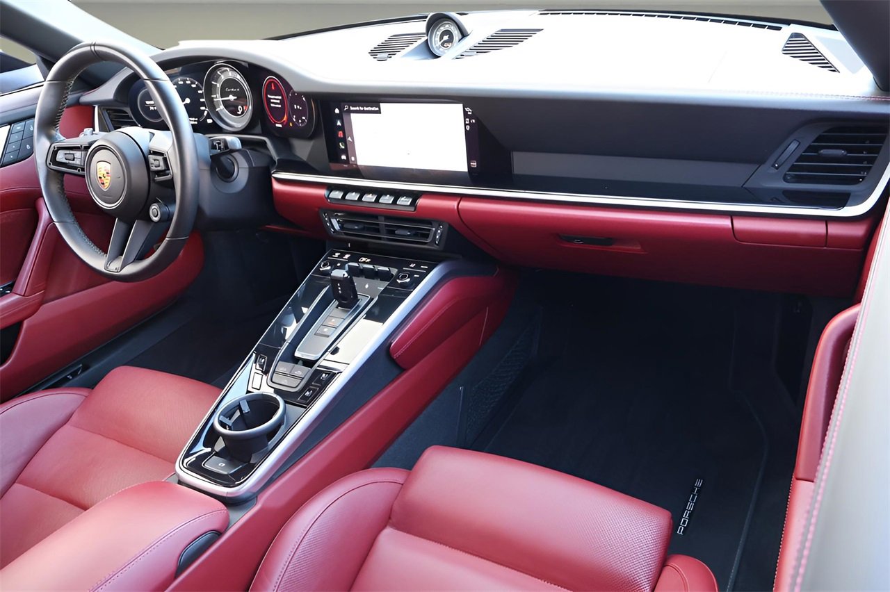 Used 2022 Porsche 911 Turbo S image 19