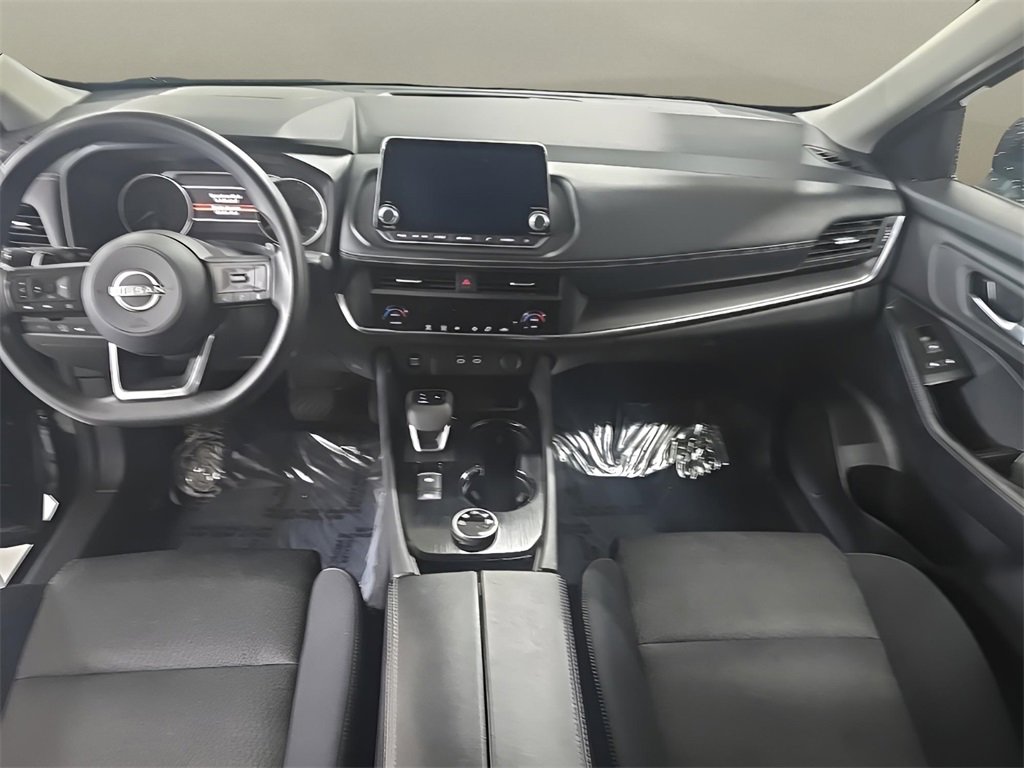 Used 2024 Nissan Rogue SV image 21