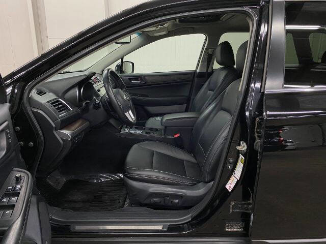 Used 2015 Subaru Outback 2.5i Limited AWD/4WD image 10