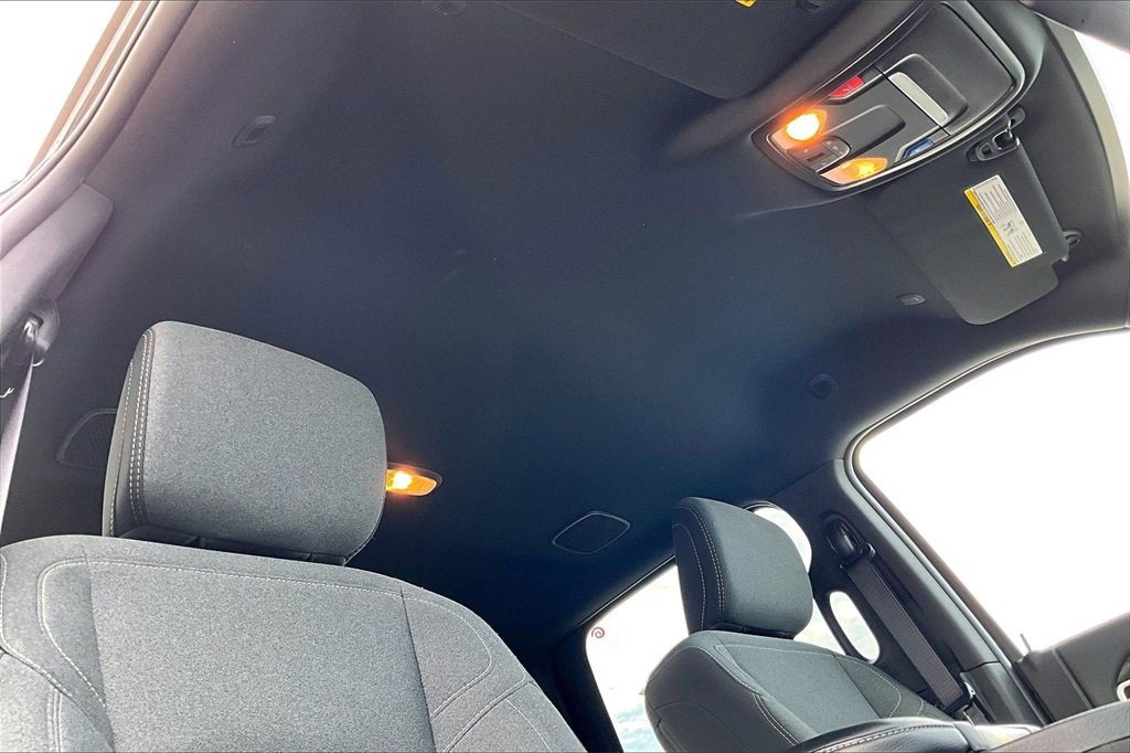 Used 2024 RAM 2500 Big Horn w/ Sport Appearance Package image 24