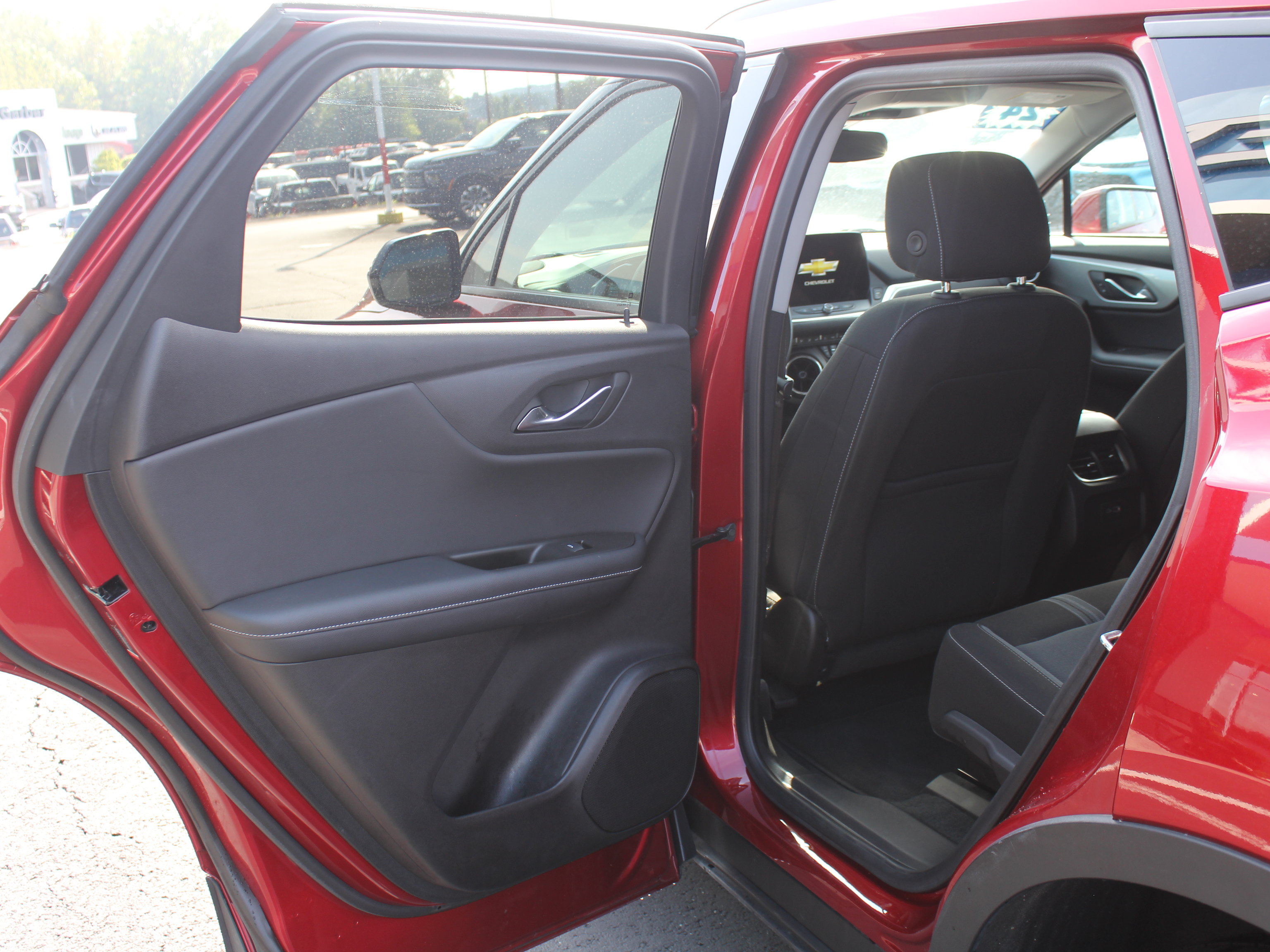 Used 2024 Chevrolet Blazer LT w/ Convenience Package AWD/4WD image 22