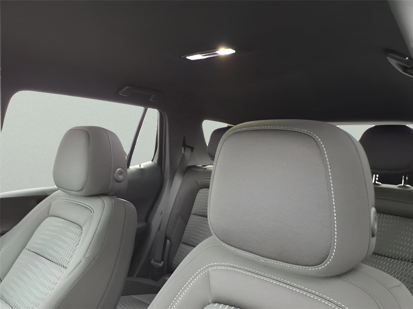 New 2026 Chevrolet Equinox LT w/ Safety and Technology Package image 15