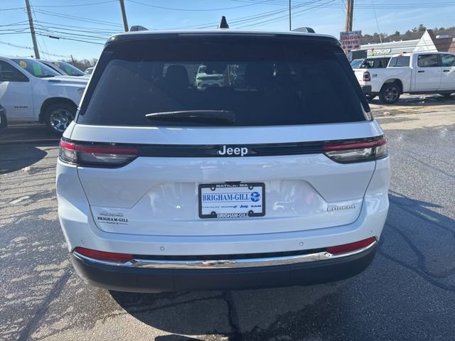 Certified 2025 Jeep Grand Cherokee Laredo X w/ Luxury Tech Group I AWD/4WD image 6
