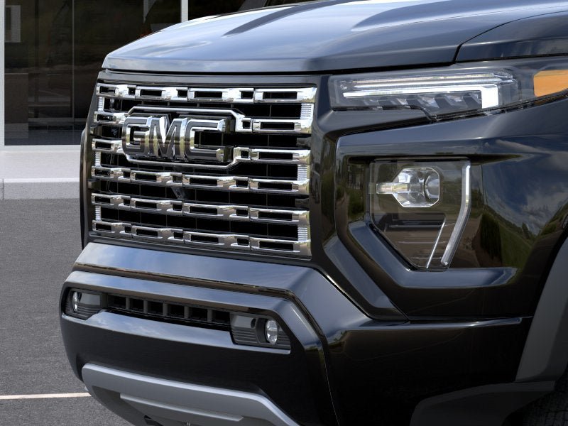 New 2026 GMC Canyon Denali w/ LPO, Denali Black Edition AWD/4WD image 13