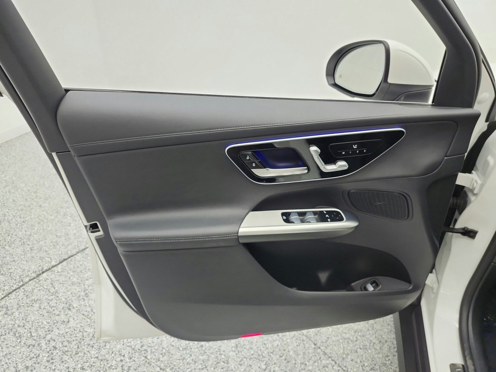 Certified 2024 Mercedes-Benz GLC 300 image 15
