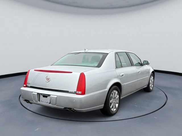 Used 2010 Cadillac DTS Premium w/ Driver Awareness Package image 7